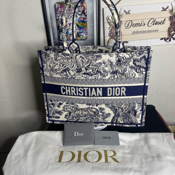 Small Dior Book Tote Excellent condition full inclusion - Picture 5 of 11